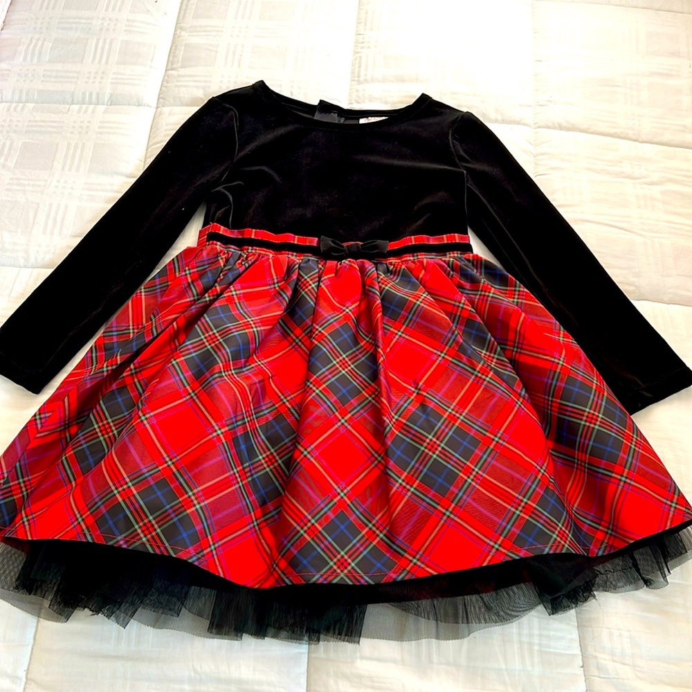 Girls Cat & Jack holiday dress